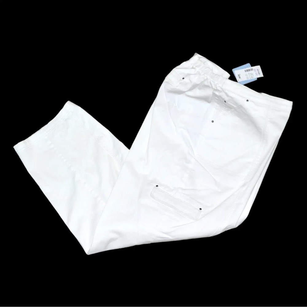 Liz&me white cotton jeans side leg pockets very cute, NWT , size 30R